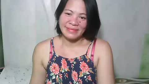 Snapshot of smilinglady27 chatting on 09-25-25, 11:25 smilinglady27 online show from 09-25-25, 11:25
