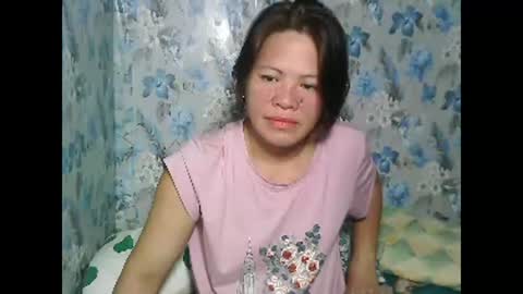 Snapshot of smilinglady27 chatting on 11-03-25, 10:21 smilinglady27 online show from 11-03-25, 10:21