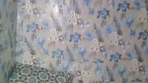 Snapshot of smilinglady27 chatting on 11-16-25, 02:28 smilinglady27 online show from 11-16-25, 02:28