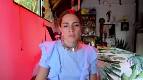 SmilingSalor online show from 12-19-25, 09:44