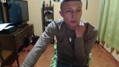 smith_lechosoxxx online show from 09-16-25, 12:22