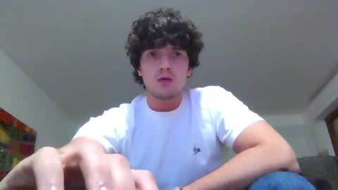 Snapshot of smo98king chatting on 12-15-24, 12:40 italian meat online show from 12-15-24, 12:40