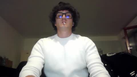 Snapshot of smo98king chatting on 12-01-25, 09:42 italian meat online show from 12-01-25, 09:42