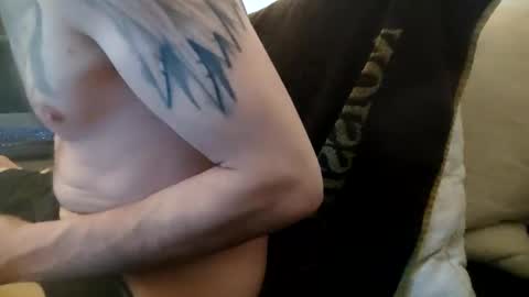 Smokeandwatching online show from 03-07-25, 05:08