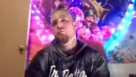 smoke online show from 02-03-25, 10:21