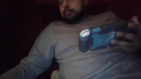 Snapshot of smokey573 chatting on 01-13-25, 05:33 memelucas online show from 01-13-25, 05:33