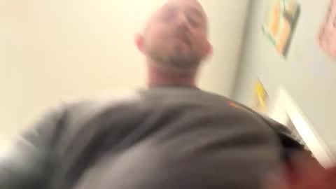 Snapshot of smokeymt420 chatting on 02-20-26, 03:25 smokeymt420 online show from 02-20-26, 03:25