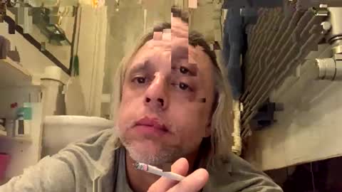 Snapshot of smokingtime chatting on 12-14-25, 11:20 Smokingtime online show from 12-14-25, 11:20