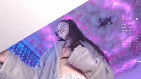 Snapshot of smolsonja chatting on 01-09-26, 11:39 Sonja online show from 01-09-26, 11:39