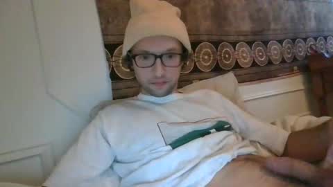 Snapshot of smoothcanuck69 chatting on 02-02-25, 12:57 Smoothcock online show from 02-02-25, 12:57