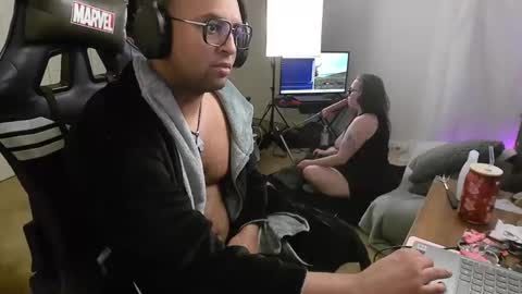 Snapshot of smoothj2015 chatting on 02-11-25, 01:41 Smoothj2011 online show from 02-11-25, 01:41