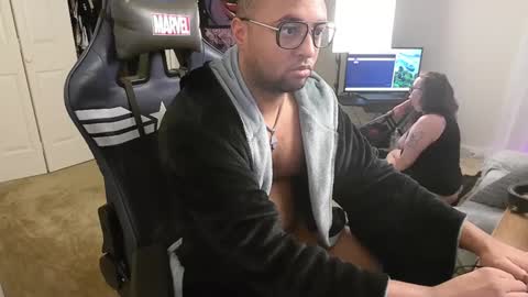 Snapshot of smoothj2015 chatting on 02-17-25, 11:44 Smoothj2011 online show from 02-17-25, 11:44