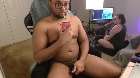 Snapshot of smoothj2015 chatting on 02-18-25, 10:38 Smoothj2011 online show from 02-18-25, 10:38