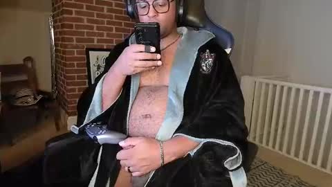 Smoothj2011 online show from 04-19-26, 07:51