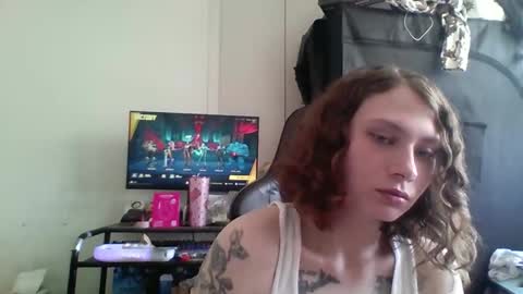 Bambi--Vodka online show from 04-18-26, 07:58