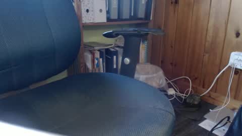 Snapshot of sn0man69 chatting on 02-14-25, 09:32 sn0man69 online show from 02-14-25, 09:32