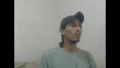 snackontime19 online show from 05-19-26, 03:57