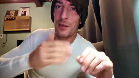 Snackyyyy online show from 02-18-26, 01:34