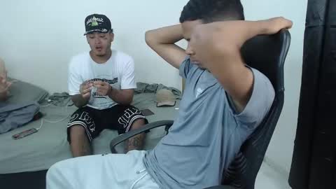 Snapshot of snak_master1 chatting on 09-09-25, 05:56 snak_master1 online show from 09-09-25, 05:56