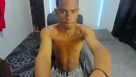 snak_master1 online show from 05-12-26, 11:51