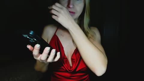 Snapshot of snezanablond chatting on 01-23-25, 05:13 Sneja online show from 01-23-25, 05:13