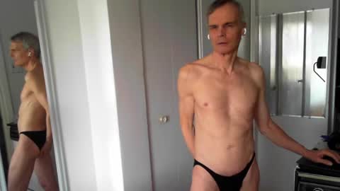 snoro111 online show from 04-21-26, 07:17