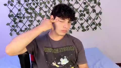 Snapshot of snow_hans chatting on 03-18-26, 01:42 hans online show from 03-18-26, 01:42