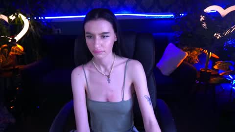 snow_whiteeex online show from 01-21-25, 11:13