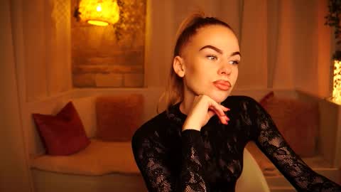 Hanna online show from 02-21-25, 09:34