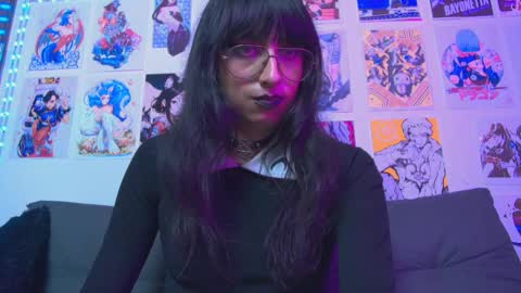 Snapshot of snowblack_ chatting on 02-09-25, 05:19 Snow and Bubble online show from 02-09-25, 05:19