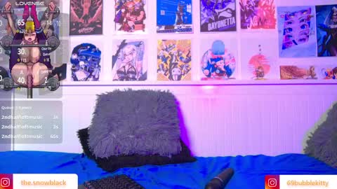 Snapshot of snowblack_ chatting on 02-23-25, 05:45 Snow and Bubble online show from 02-23-25, 05:45