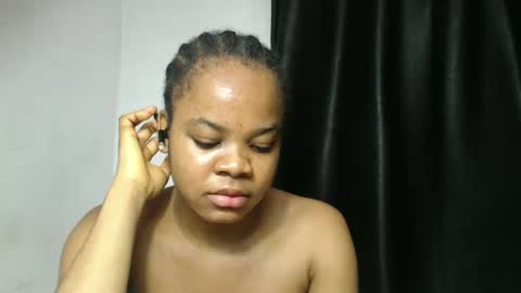 snowdrop5 online show from 03-01-25, 02:37