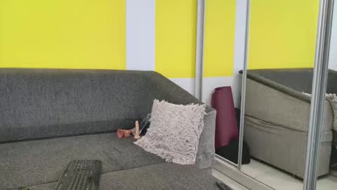 snowflakec online show from 11-14-25, 08:18