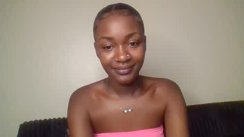 Snowie eyes online show from 04-16-26, 11:55