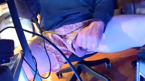 Snowmane0 online show from 10-20-25, 02:23