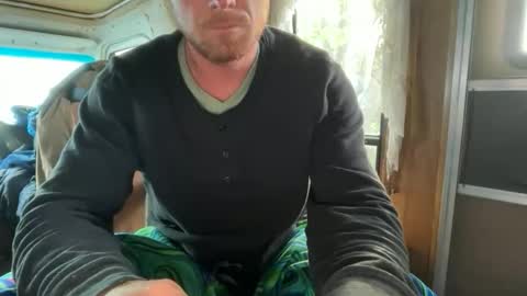 Snapshot of snowtrooper888 chatting on 05-21-26, 12:01 snowtrooper888 online show from 05-21-26, 12:01