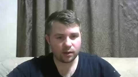 Snapshot of snowyqred chatting on 10-28-25, 05:59 Arthur online show from 10-28-25, 05:59