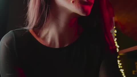 Snapshot of snsme chatting on 01-31-26, 08:18 S online show from 01-31-26, 08:18