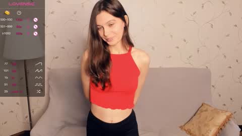 Alice - Birthday Girl online show from 09-19-25, 07:21
