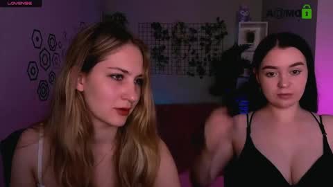Snapshot of so_hot_rosalie chatting on 06-08-26, 07:14 so_hot_rosalie online show from 06-08-26, 07:14