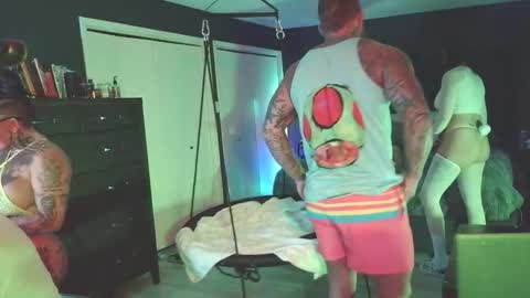 Snapshot of soakerpalace chatting on 12-20-25, 03:24 soakerpalace online show from 12-20-25, 03:24