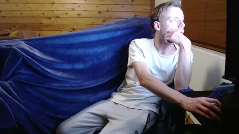 Snapshot of socalsmystery69 chatting on 07-03-26, 10:10 socalsmystery69 online show from 07-03-26, 10:10