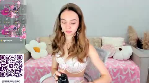 Sofa online show from 07-14-26, 02:05