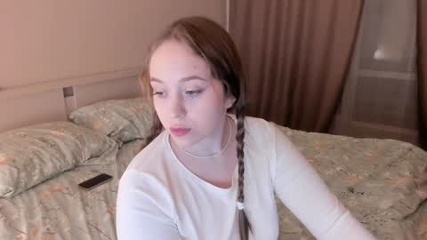 Snapshot of sofaris chatting on 01-31-25, 10:42 Sophy online show from 01-31-25, 10:42