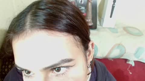 Snapshot of soffia_4 chatting on 05-18-26, 06:36 soffia_4 online show from 05-18-26, 06:36