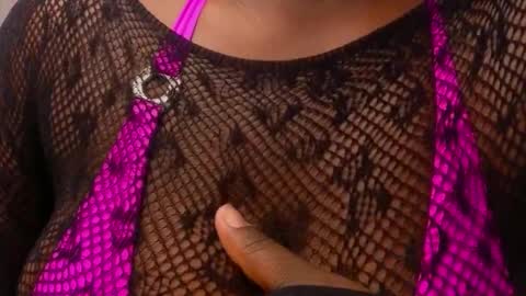 soffia_b online show from 12-04-25, 09:45