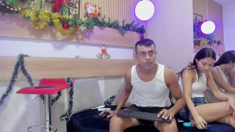 Soffia bless online show from 12-31-24, 01:19