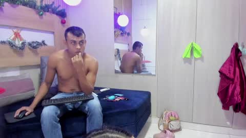 Soffia bless online show from 01-02-25, 01:19