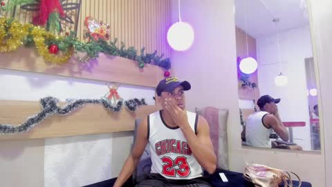 Soffia bless online show from 01-03-25, 01:14