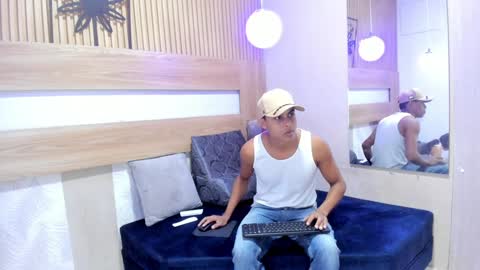 Soffia bless online show from 01-13-25, 01:17